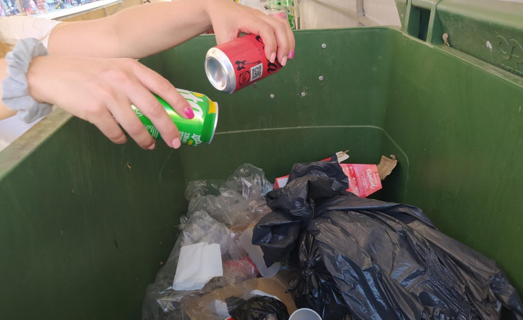 Los cuatro primeros días de la LXXIV Festa da Dorna se cierran con un 24% más de basura en los contenedores