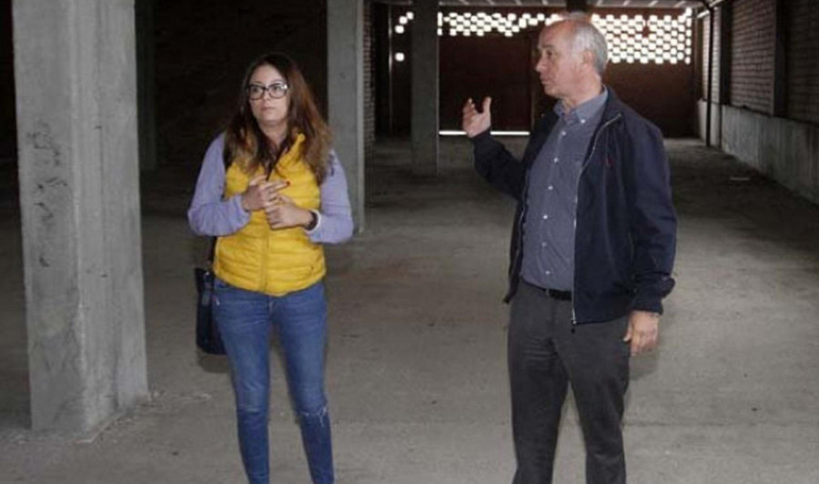Vilanova contrata la conversión del antiguo bajo de los Charlines en el nuevo archivo municipal