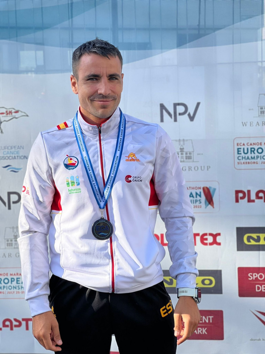Tono Campos se cuelga el bronce en la regata corta de C1 del Europeo de Maratón