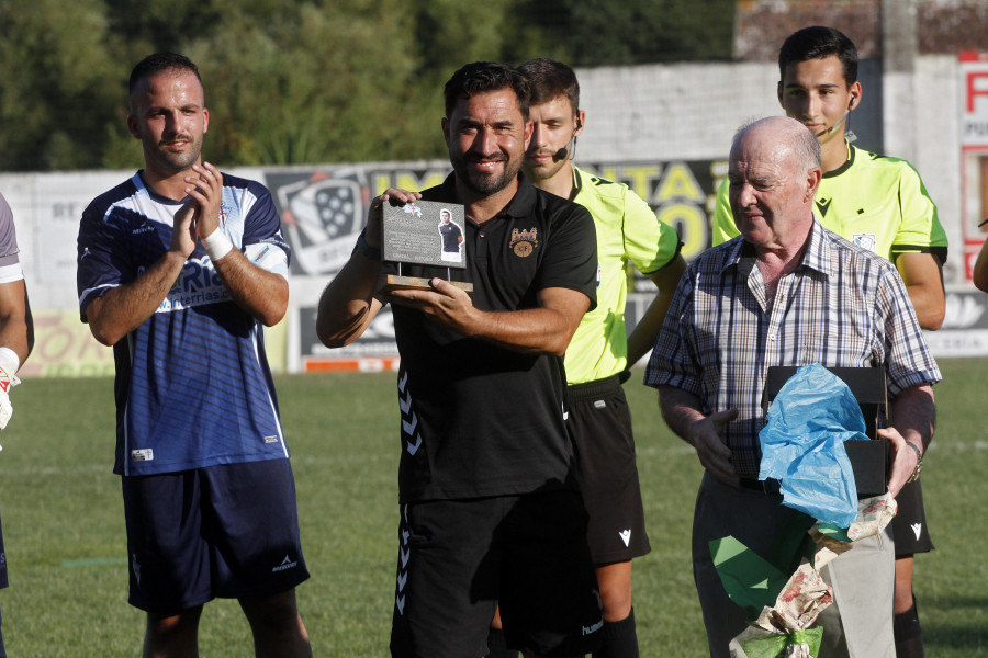 Antonio Fernández: "El Villalonga es un club que tendré siempre en un sitio especial de mi corazón"