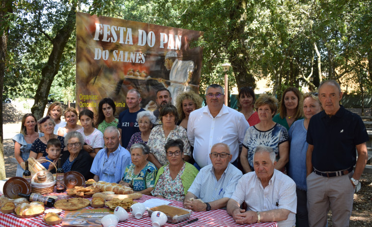Ribadumia recupera su Festa do Pan con novedades culinarias y el espectáculo tradicional