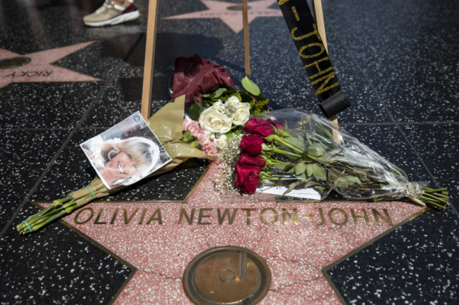 Hollywood llora la muerte de Olivia Newton-John