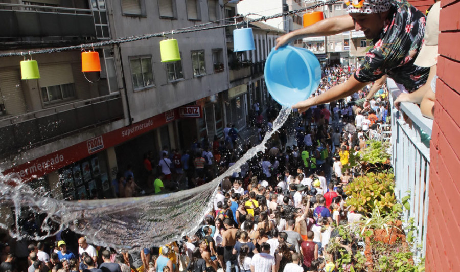 Tania García apela a la tradición para justificar la celebración del Auga criticada  por los ecologistas