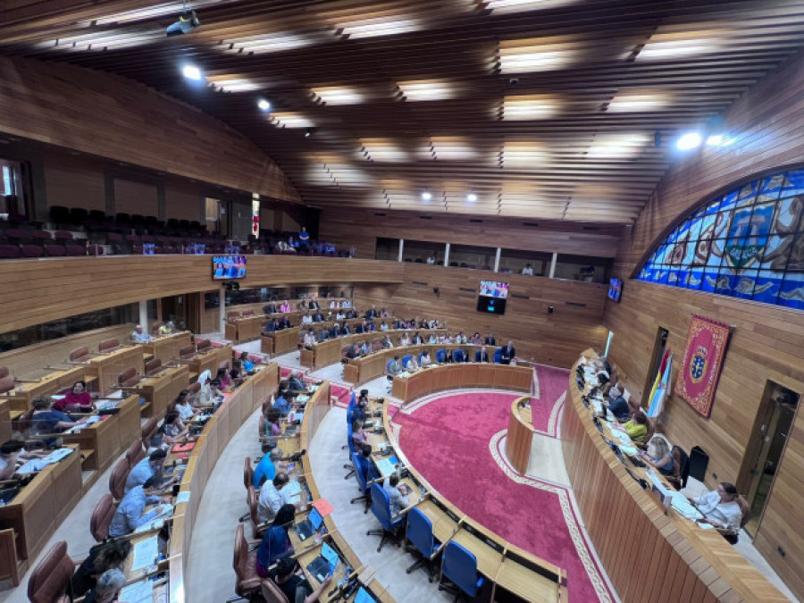 El PP rechaza con sus votos que Rueda comparezca tras la muerte de una mujer en el PAC de Baltar, como pedían BNG y PSOE