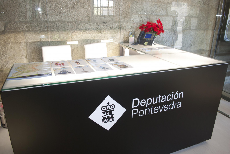 La oficina turística de A Armenteira suma más de 3.000 visitas este año y avanza en su renovación digital