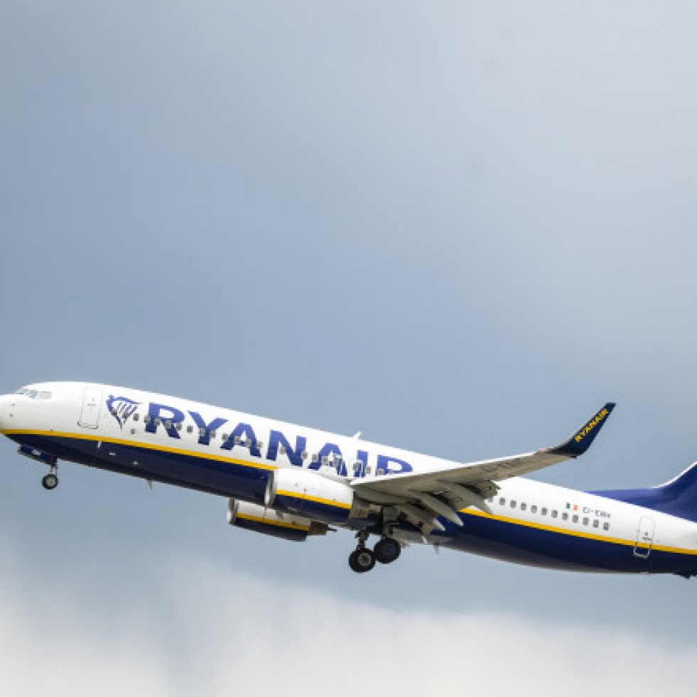 Ryanair anunciará la próxima semana recortes de un millón de plazas para el verano en respuesta a Aena