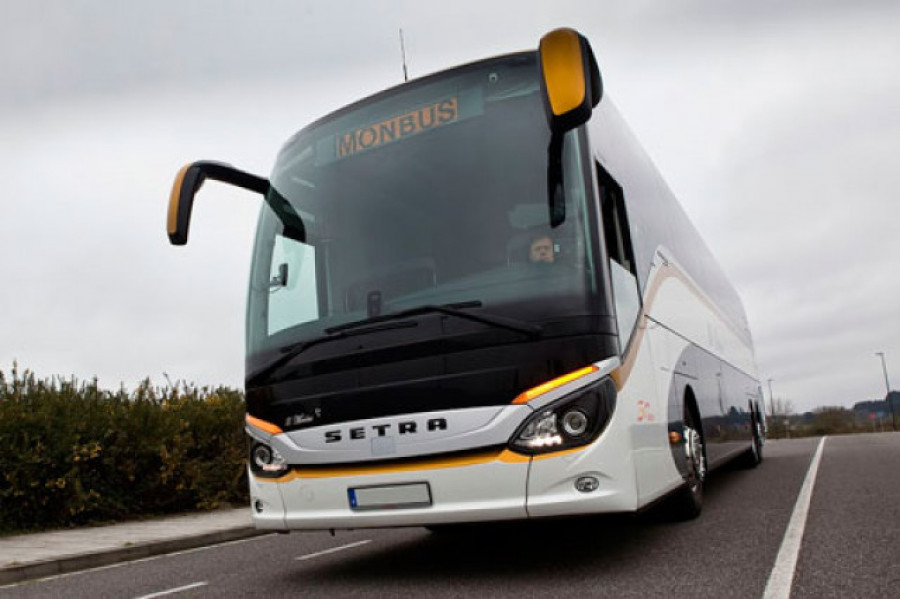 El viaje en autocar de Monbus de A Coruña a Vigo costará 64 céntimos desde el martes