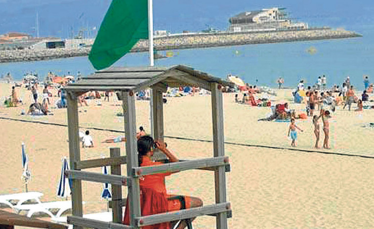 Los socorristas de Sanxenxo realizaron en agosto 6.526 intervenciones en las playas del municipio