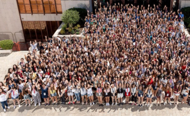 La Fundación Amancio Ortega convoca 400 becas para estudiar primero de Bachillerato en EE.UU. y Canadá