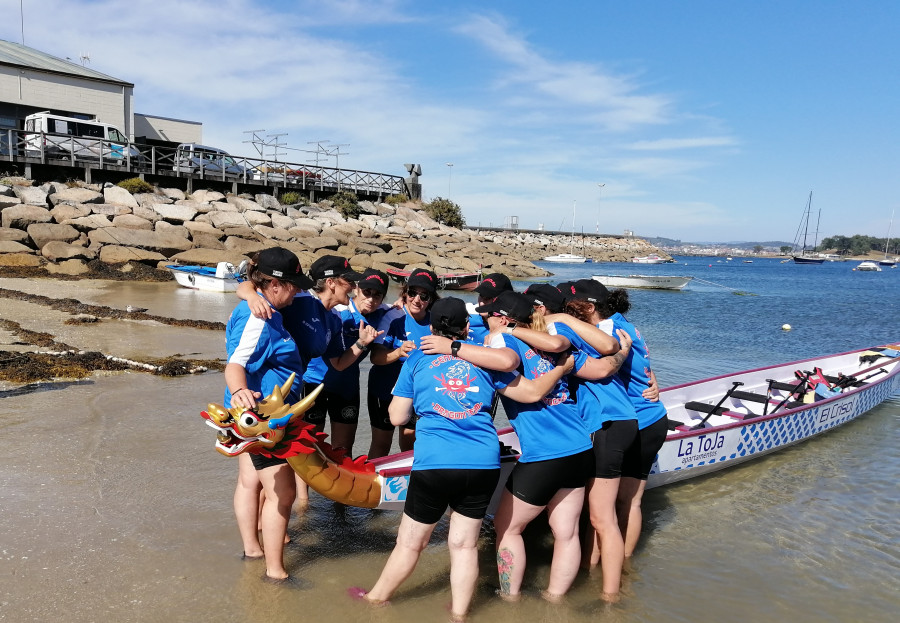 La Travesía Barca de Pedra inaugura en San Vicente su peregrinación por la Ría de Arousa