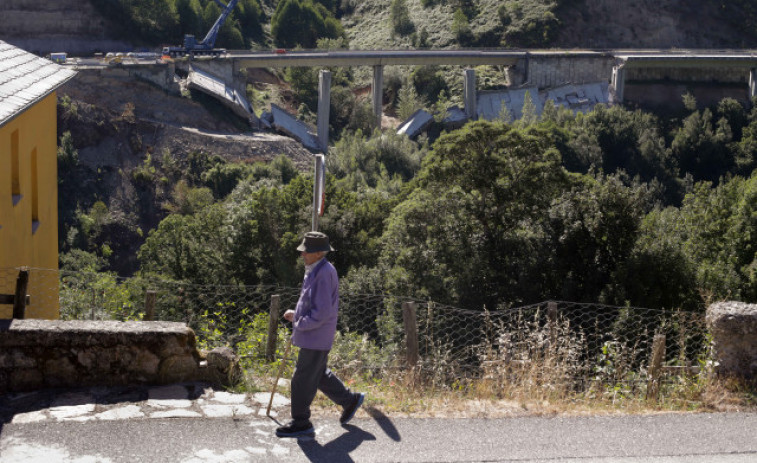 Infraestruturas cree que el Gobierno le oculta la causa del colapso del viaducto de la A-6