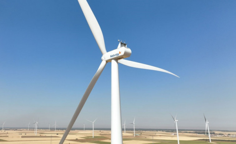 Naturgy construye 683 MW nuevos proyectos renovables en España, 46 en Galicia, con una inversión total de 528 millones