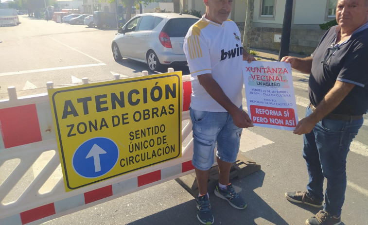 Convocan una reunión vecinal en Aguiño para abordar la supresión del doble sentido en Rúa Castelao