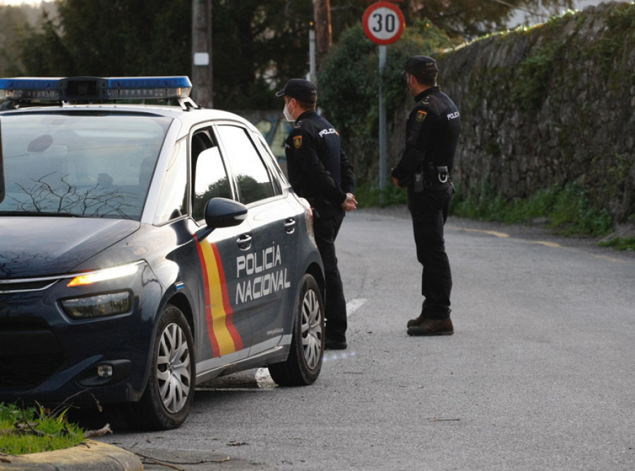 La subdelegada destaca un descenso del 50 por ciento de los robos en viviendas y de coches