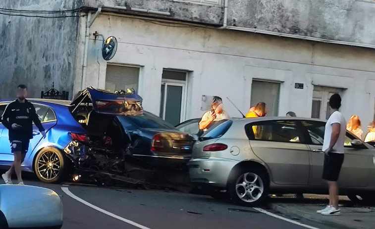 El causante del accidente múltiple en Carreira da positivo en alcohol y carece de carnet de conducir por pérdida de vigencia