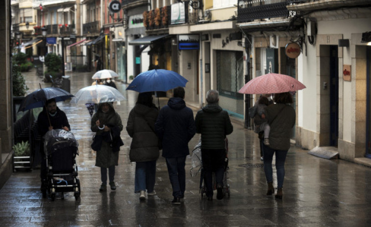 Cielos nubosos y precipitaciones en el norte de Galicia este lunes