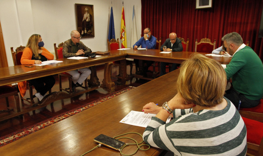 Un nuevo Pleno sin debate en Vilanova da luz verde a la cuenta de 2021, cuyo resultado Durán califica de “excelente”