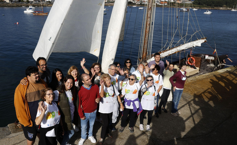 Usuarios de Agadea Alzhéimer, en galeón para el remonte