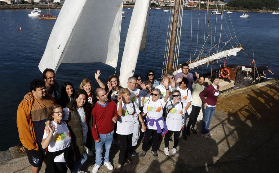 Usuarios de Agadea Alzhéimer, en galeón para el remonte