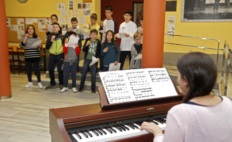 La Escola de Música de Cambados celebra los 20 años en A Xuventude con un concurso de composición