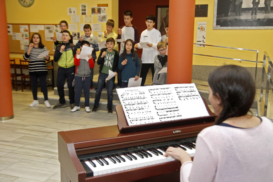 La Escola de Música de Cambados celebra los 20 años en A Xuventude con un concurso de composición