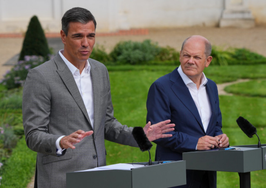 Sánchez reivindica los impuestos y critica a los que dicen "que el dinero está mejor en el bolsillo de los ciudadanos"