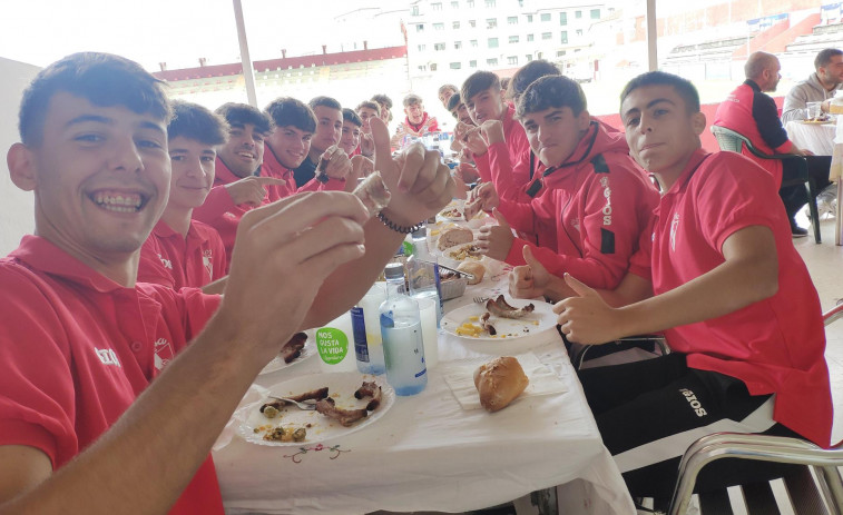 El Arosa juvenil viaja a Santander dispuesto a plantar batalla al Racing