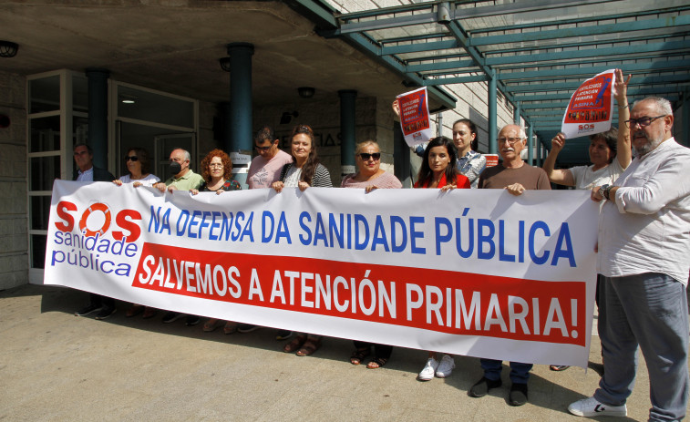 Vilagarcía y Cambados movilizan autobuses para asistir a la manifestación de la sanidad en Santiago