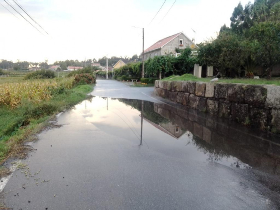 El gobierno de Giráldez “suspende” al BNG en “primeiro de oposición”: El vial que se inunda en Guimeráns lo hizo el PP