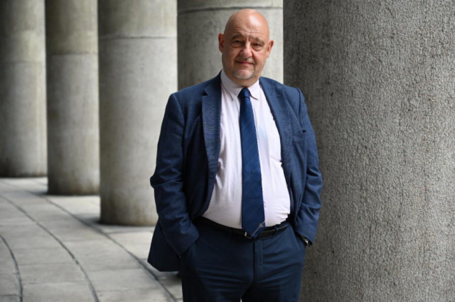 Xoán Vázquez | “Conectar A Coruña con Ferrol es una absoluta prioridad para la salida de mercancías”