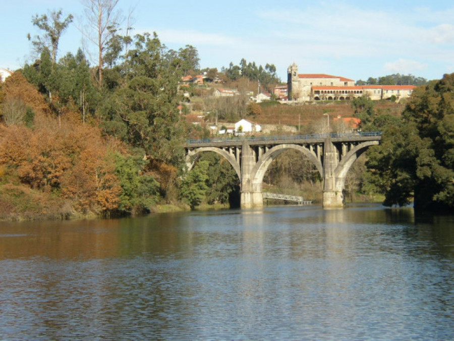 Buscan a un piragüista desaparecido en el tramo urbano del río Lérez, en Pontevedra