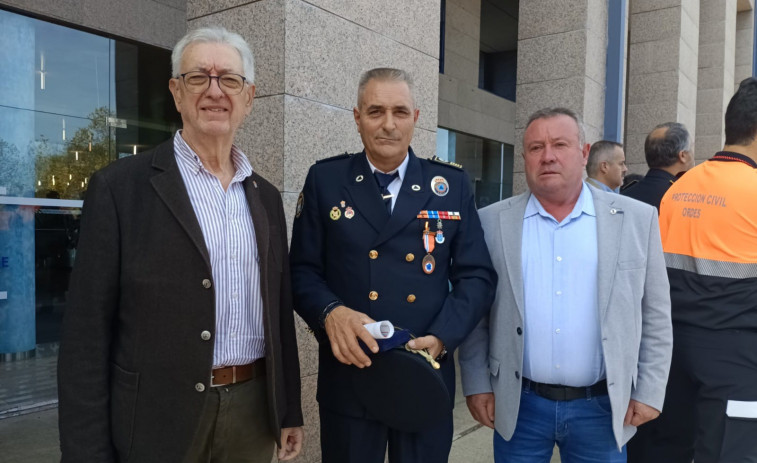 La Xunta reconoce con la Medalla de Bronce de Protección Civil a José Manuel Otero “Camaño”