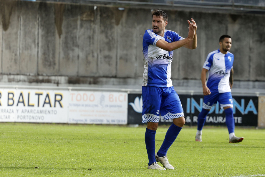 El larguero y un penalti no señalado impiden la victoria del Portonovo