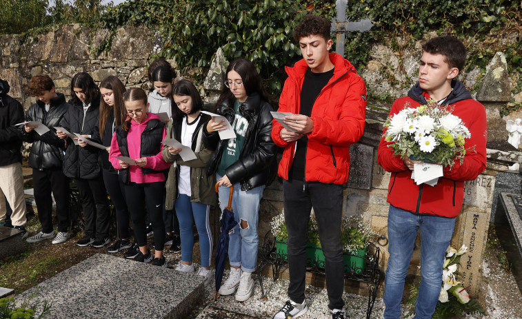 Cambados elixe a cultura e as flores para recordar a Don Ramón no 63 aniversario do seu pasamento