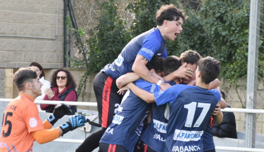 Un gran Arosa juvenil gana en Santiago al Compostela (0-2)