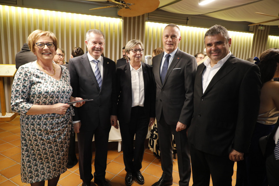 Los empresarios mecos otorgan el premio “Grove de Ouro” al Hotel Maruxía en su gala anual
