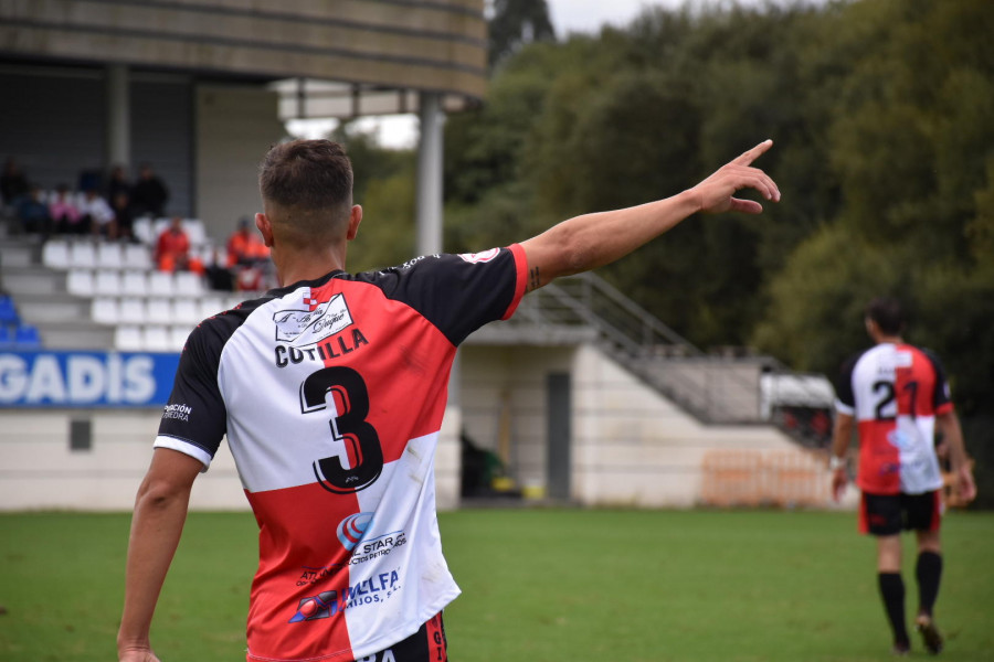 ​Sergio Cotilla: “Llegar a cien partidos con el Arosa no es ninguna tontería”