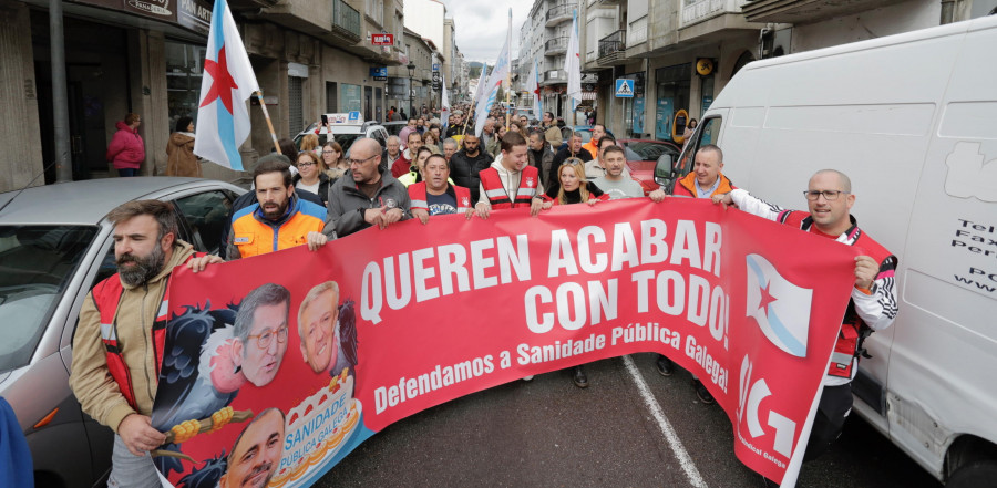 El BNG denuncia el “colapso sanitario” en O Salnés y el PP defiende la inversión realizada