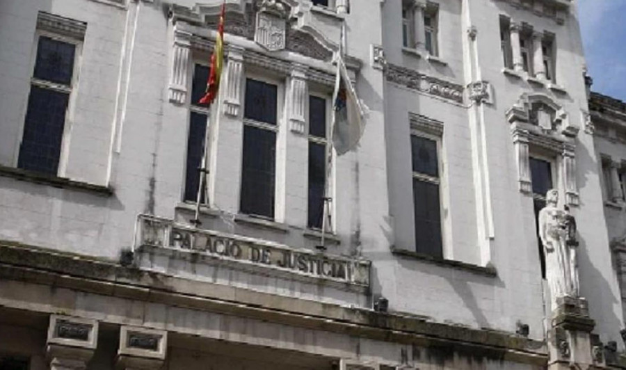 El TSXG confirma la suspensión a un policía local por negarse a efectuar un control de drogas