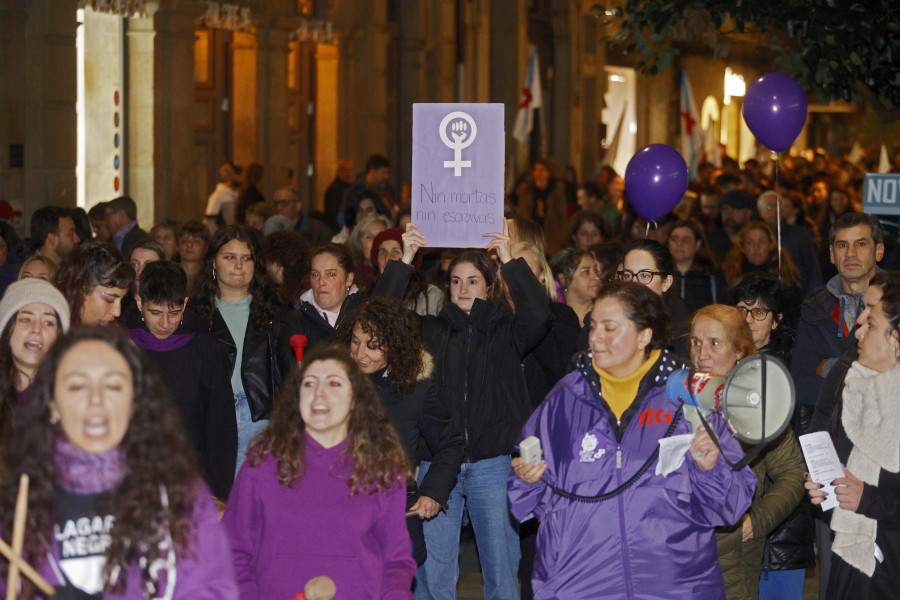 Frente al negacionismo, Arousa saca a la calle el feminismo “que berra alto”