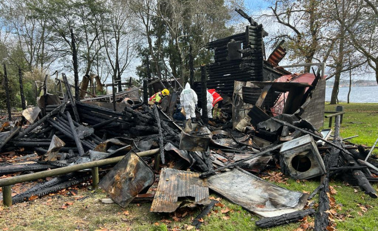 Un cortocircuito causó el incendio en el restaurante boirense Estrella del Mar, según los investigadores