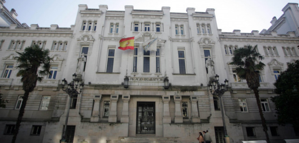 Un profesor condenado 13 años de prisión por abusar de una alumna en Ourense