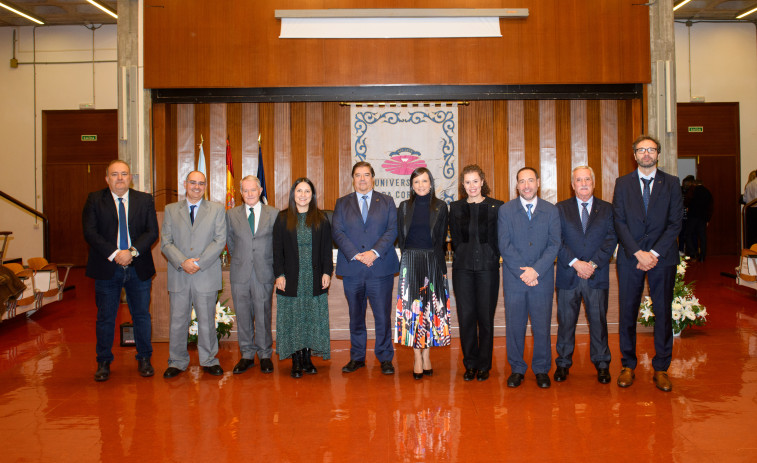 El Consello de Aparelladores premia a una vecina de O Grove por un TFG sobre la rehabilitación de la Casa da Cultura