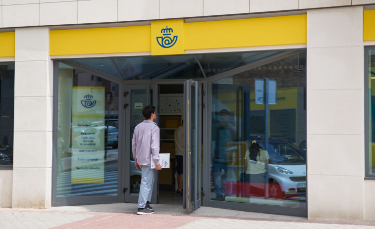 Correos refuerza sus soluciones incorporando servicios financieros