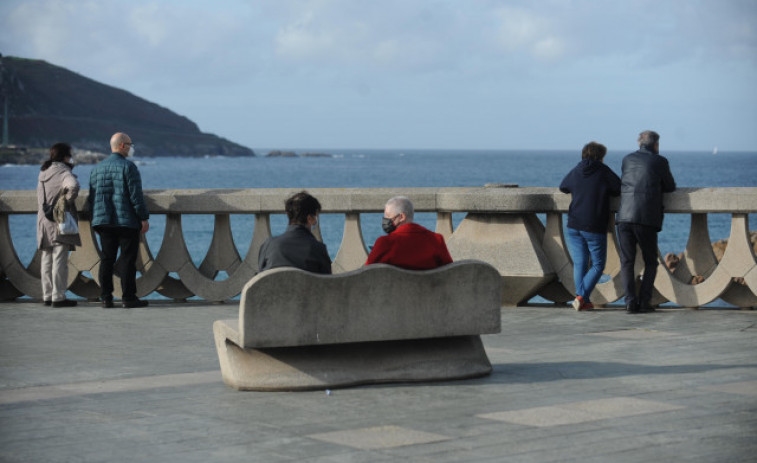 El dominio anticiclónico se mantiene este domingo en Galicia