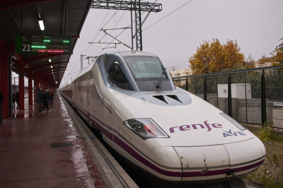 Reclaman que Renfe recupere las frecuencias pre covid y reforzar las de Vilagarcía-Santiago