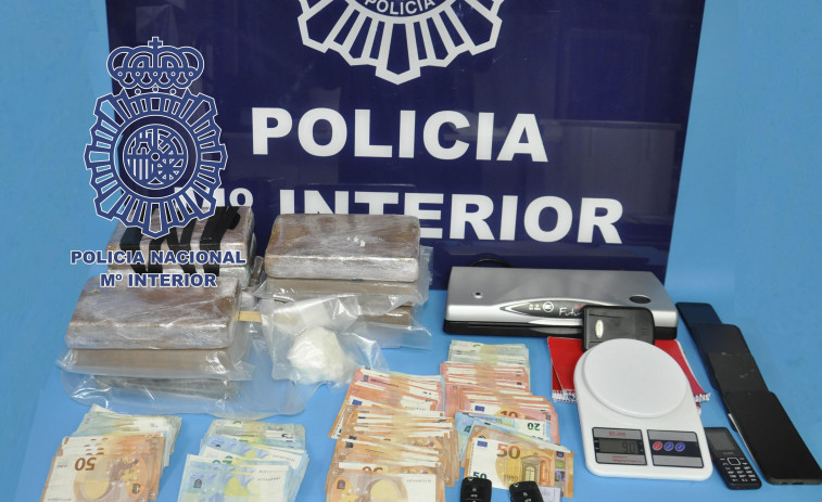 Las últimas operaciones antidroga ejecutadas en Arousa se saldan con seis detenidos y 12 kilos de coca