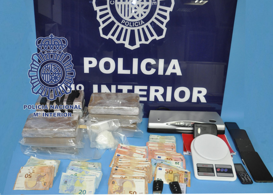 Las últimas operaciones antidroga ejecutadas en Arousa se saldan con seis detenidos y 12 kilos de coca