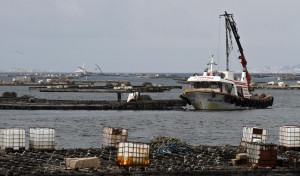 Los bateeiros acuerdan mantener las protestas y Mar los convoca a una reunión