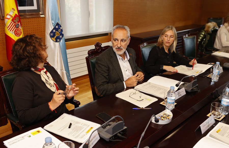 El Puerto firma un convenio para abrir al público el faro de Sálvora